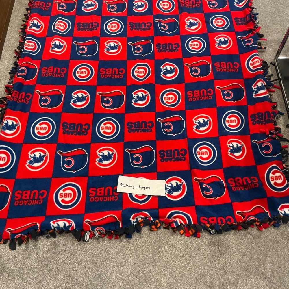 Chicago Bears/Chicago Cubs Double Thick and Sided Fleece Throw‎ Blanket